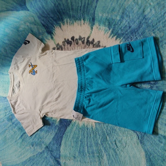 Nike boys matching set - Picture 2 of 3